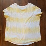 Old Navy tie-dye yellow and white t-shirt, size XXL, tall Photo 1