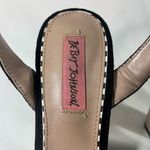 Betsey Johnson BETSY JOHNSON MATTIE BLACK VELVET PLATFORM GOLD GLITTER HEELS 7.5M PREOWNED Photo 7