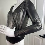 EXPRESS  Womens Gold Metallic V-Neck Long Sleeve Bodysuit Top Size XSmall. #361 Photo 7