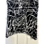 Suzie in the City Black White Abstract Sleeveless Top Size Medium Asymmetrical Photo 3