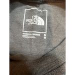 Avia THE NORTH FACE WOMENS BLACK AND GRAY LOGO TEE SIZE MEDIUM Photo 1