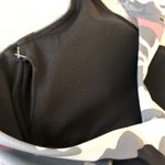 NEW Cool Camo Sports Bra S Gray Photo 5