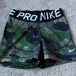 Nike  Pro Dri-Fit Camouflage Spandex Shorts SIZE S Photo 0