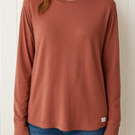 Vuori  Long Sleeve Oversize Organic Cotton Crewneck  top size XS style #VW1028 Photo 0