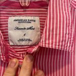 American Eagle Outfitters Favorite Shirt pink Striped Button Down Shirt size 6. Photo 5