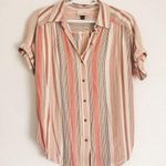 Universal Threads NWOT Short Sleeve Button Up Photo 0