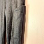 Athleta - All In Leggings Gray 7/8 Length w/2 Side & 1 Zip Pocket- Size X Small Photo 4