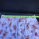 American Eagle  Womens Shorts Floral Size 4 Photo 7