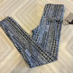 Strut this Women’s grey & White Snake Print Leggings - One Size Photo 0