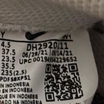 Nike Air Force 1 LE GS ‘Triple White’ Photo 6