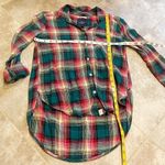 American Eagle  boyfriend fit high low plaid button down top red green xs Photo 2