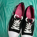 Levi's 🦋 Womens Stan Buck Print Canvas, Size 8 Photo 1