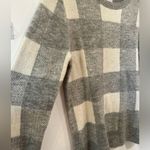 Old Navy Check Crewneck Long Sleeve Sweater Women's Medium Gray Preppy Soft Photo 2