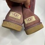 UGG  Classic short boots in Aster purple‎ women’s size 8 suede sheepskin Sherpa Photo 9