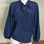 Amanda Uprichard  Silk v neck‎ blouse navy 3/4 sleeve balloon bow tie front P XS Photo 0