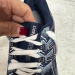 ASICS  Womens Gel Venture 9.5 Like New Photo 5