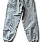 high waisted gray sweatpants Photo 1