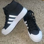 Adidas NWT  BRAVADA 2.0 mid platform size 9 Photo 0