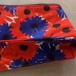 Estée Lauder Estee Lauder bag Red Blue White Flower zipper pouch
makeup New OS Photo 5
