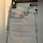 Black Pearl Denim Los Angeles Women’s Bermuda Light Blue Denim Shorts Size 3 Photo 5