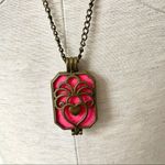 Pink heart box pendant on brass tone chain Photo 5