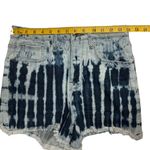 Good American Bombshell Shibori Dye Denim Shorts Sz 2/26 High Rise Raw Hem Photo 8
