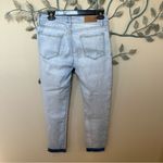 Karl Lagerfeld  Paris Skinny Above Ankle raw hem light wash jeans Sz 6 EUC Photo 6