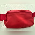Lululemon  Athletica Scarlet Mesh Pouch Photo 4