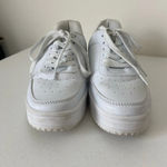 No Boundaries  women’s white fashion sneakers‎ — size 6.5 Photo 1