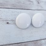 Vintage Clip On Earrings Retro Earrings White Photo 2