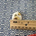 Vintage Acrylic Floral Porcelain White Yellow DaisyFlower Brooch Gold Frame Oval Photo 4