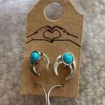 NEW Boho Silver Earrings Set Feather Hang Style and Horshoe Post Turquoise NWT Photo 2