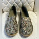 Sakroots  Ella espadrille shoes olive green print size 9 boho hippie Photo 1
