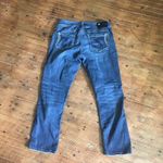 Silver Jeans  distressed Suki fluid mid denim Capris Photo 3