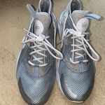 Nike Silver Huaraches Photo 2