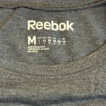 Reebok  Womens Medium‎ Gray Sleeveless Tank Top Athletic Workout Gym # Photo 3