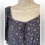 Chris & Carol Women's Med Gray Rayon Floral Short Sleeve Short Romper NWT Photo 3