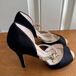Caparros Women Dress Peep Toe Pump Heels Size 7 SKU 2855 Photo 4