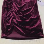 1. State  Burgundy Velvet Ruched Mini Skirt Pencil Red Purple‎ Size Medium New Photo 7