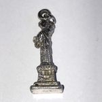 Silver Tone Statue of Liberty Vintage Charm Pendant Photo 3