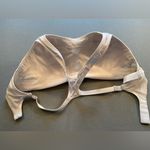 Nike ‎ Sports Bra size Medium Photo 4