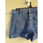 Old Navy Medium Wash Button Fly High Rise Patch Pocket Denim Jean Shorts Women 4 Photo 1