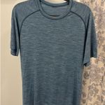 Lululemon  Men’s Shirt Large Photo 0