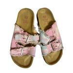 Love Nation Women's Pink Sandals Photo 0