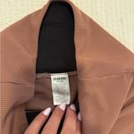 Strut this  ribbed leggings Photo 4