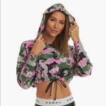 Koral NWOT Womens Clover Energy Cropped Long Sleeve Hoodie Bandana Troop sz XS Photo 22