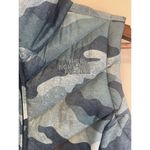 The North Face Women's Puffer Vest Jacket 550 Down Quilted Blue Camouflage Small Photo 2
