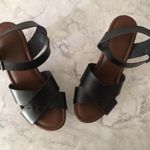 Black Heels/Sandals Size 9 Photo 6