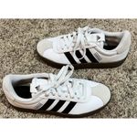 Adidas  Women’s VL Court 3.0 White & Black Stripe Sneakers Size 8.5 Photo 2