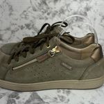 Mephisto Womens Nikita Zip Sneaker Size 8.5 Moss Green Nubuck Classic Comfort Photo 2